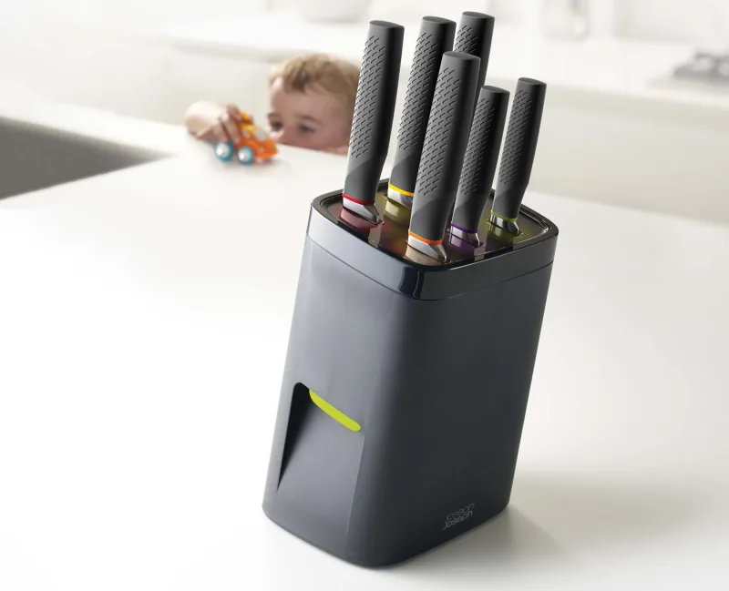 Set 6 cutite Bucatarie cu sistem Blocare - JosephJoseph